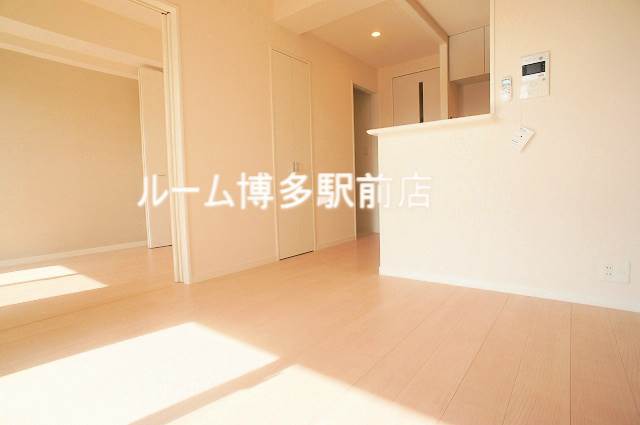 居室・リビング　広いリビング