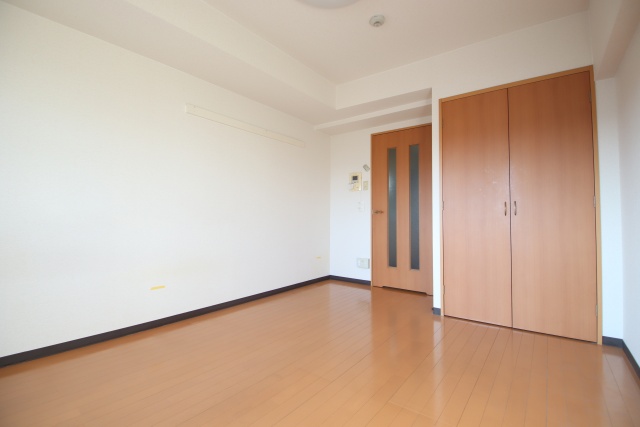 居室・リビング　※別室の参考写真の為、現況優先です。