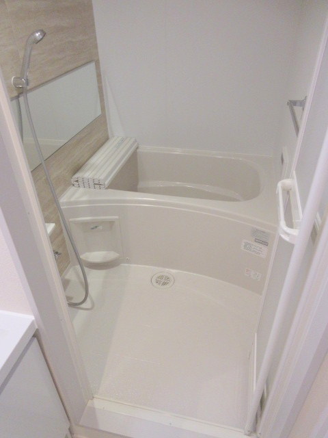 バス・シャワールーム　★浴室追い焚き・乾燥機★