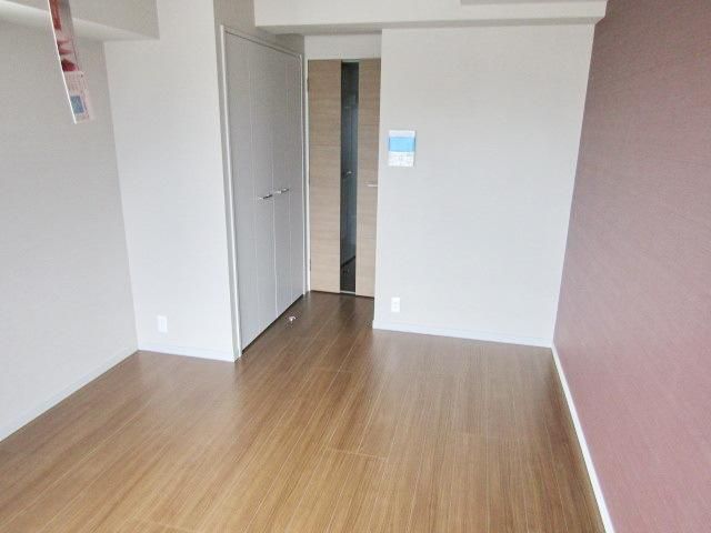 居室・リビング　★明るい洋室★