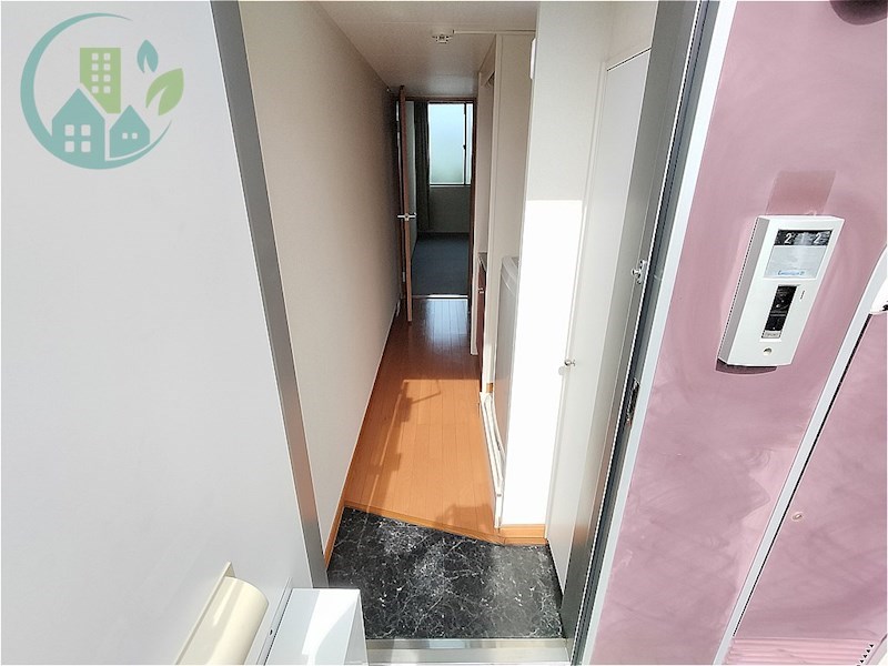 玄関　レオパレス御影塚町（家具・家電付、仲介手数料不要）レオパレス