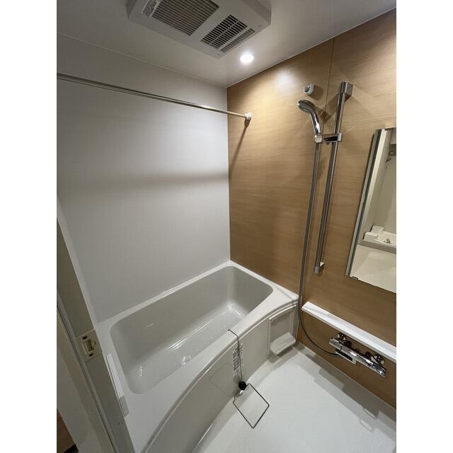 バス・シャワールーム　?