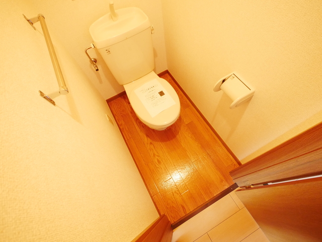 トイレ　★清潔感のあるトイレです★