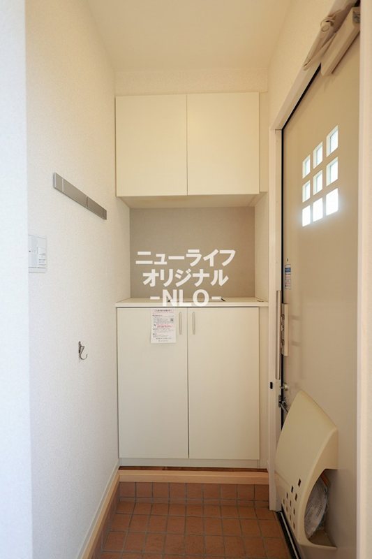 玄関　ペットのお散歩時に便利なリードフック付き☆