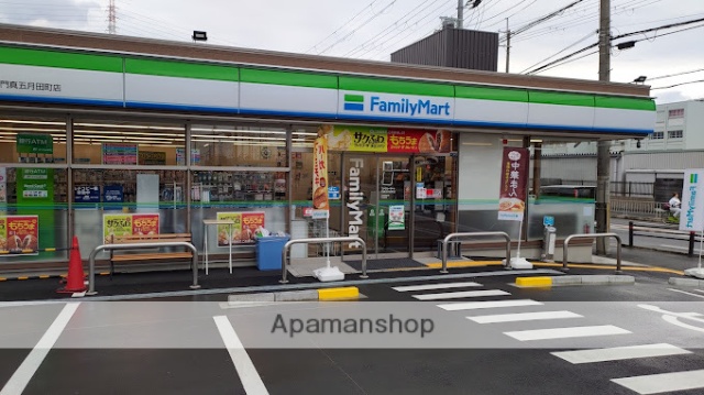 コンビニ　ファミリーマート門真五月田町店（コンビニ）まで491m