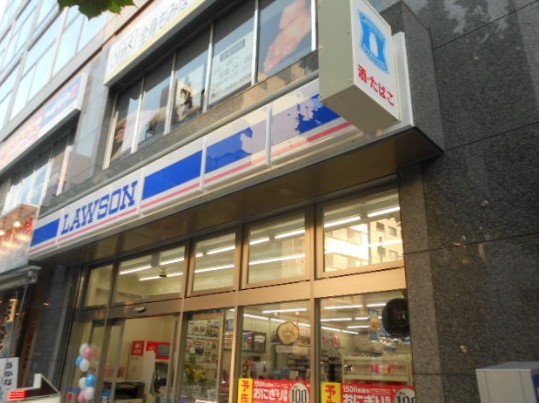 コンビニ　ローソン人形町駅前店（コンビニ）まで192m