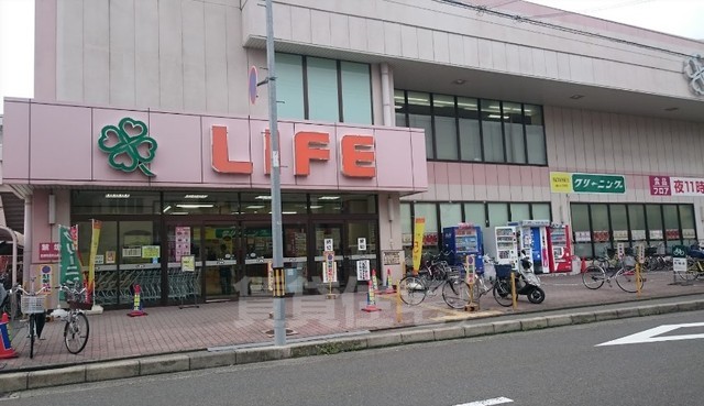 スーパー　ライフ　壬生店（スーパー）まで642m