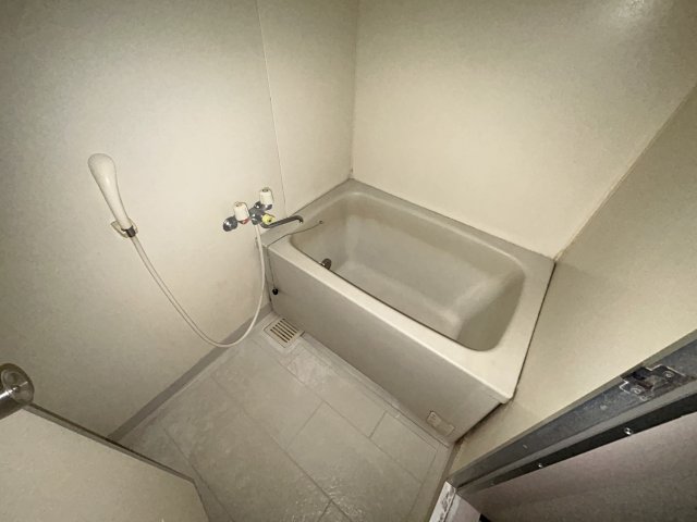 バス・シャワールーム　別号室参考写真です。