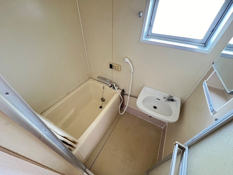 バス・シャワールーム　同一物件別部屋