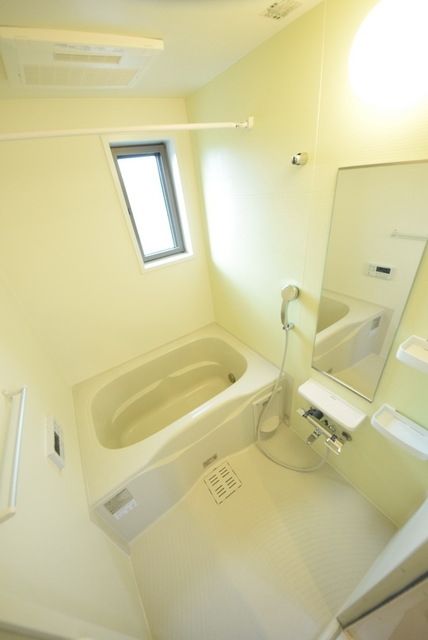 バス・シャワールーム　お部屋探しはタウンハウジング千葉店にお任せ下さい♪