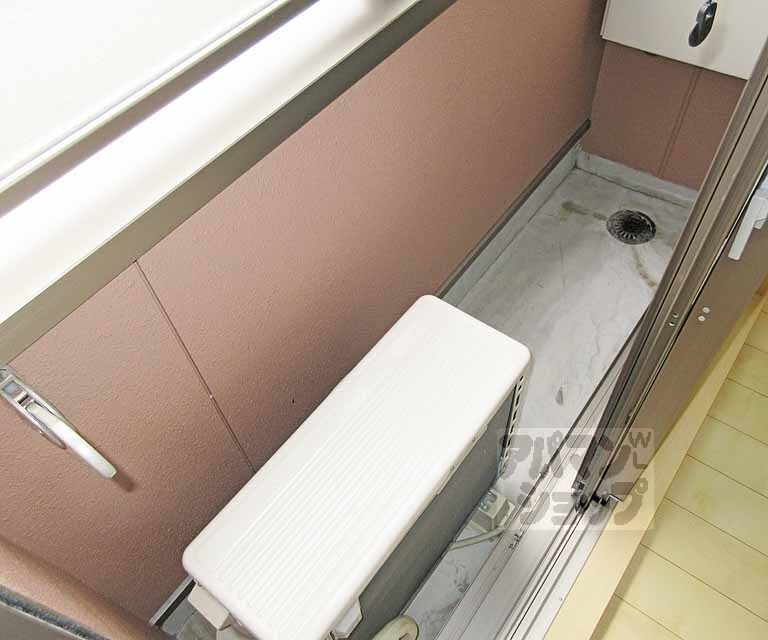 バルコニー　狭いです！