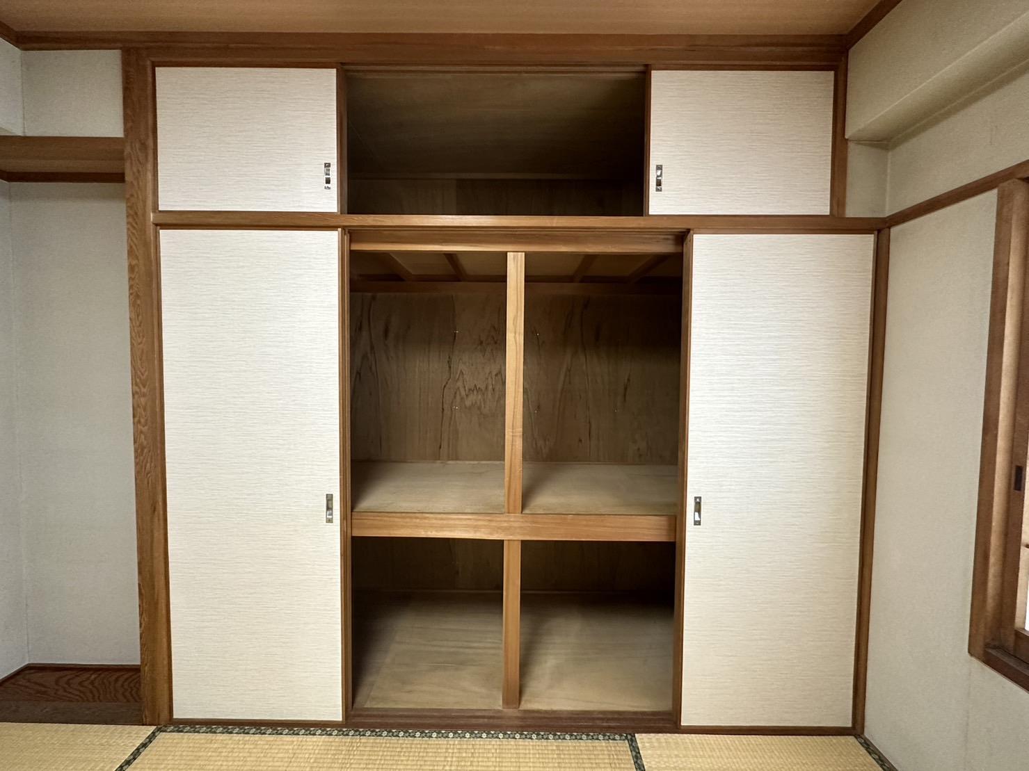 収納　お部屋をスッキリと使える大きな押入付きです♪