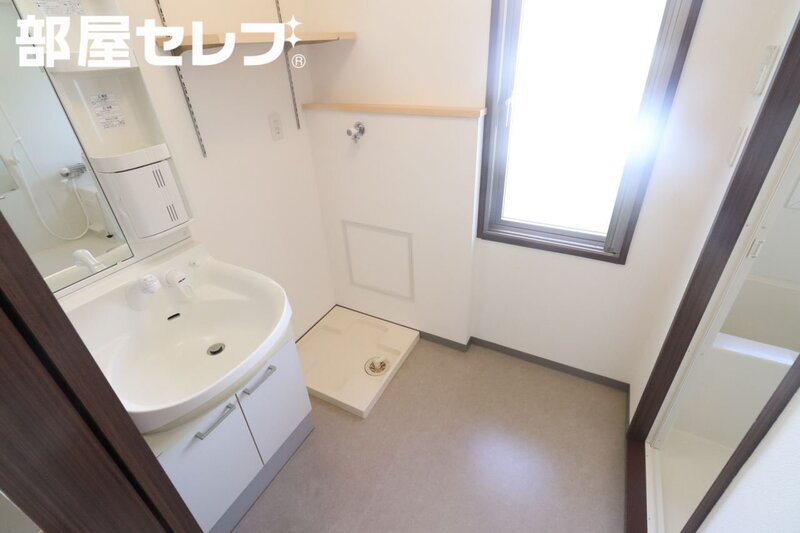 洗面設備　独立洗面所になります