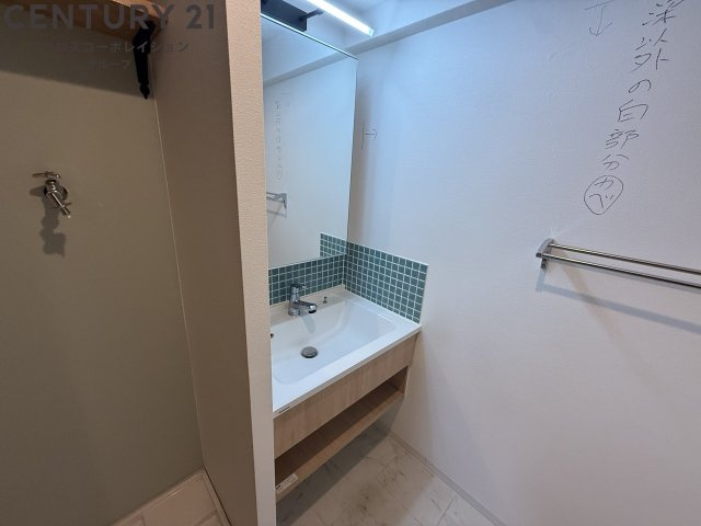 洗面設備　オシャレな洗面台