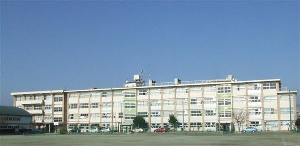中学校　前橋市立東中学校（中学校）まで170m