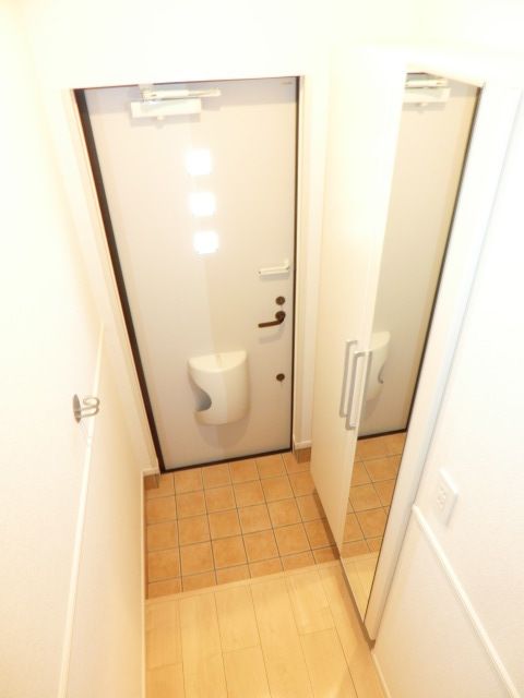 玄関　１階が玄関になっております。