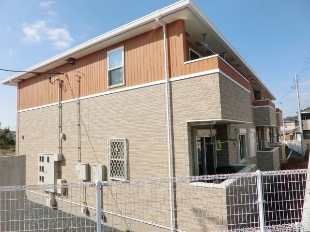 建物外観　更新料不要のお部屋です。