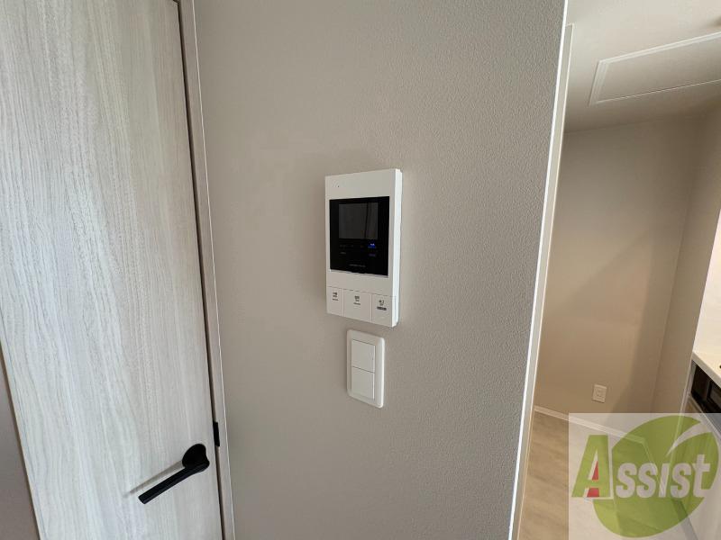 セキュリティ　インターホンです。オートロック付きで安心のマンションです。