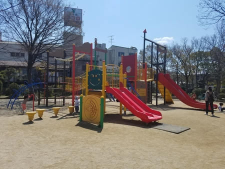 公園　石橋駅前公園（公園）まで557m