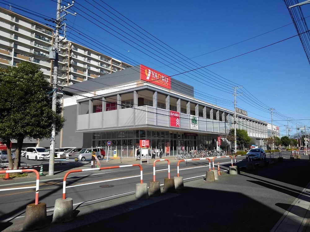 スーパー　ヤオコー岩槻西町店（スーパー）まで380m
