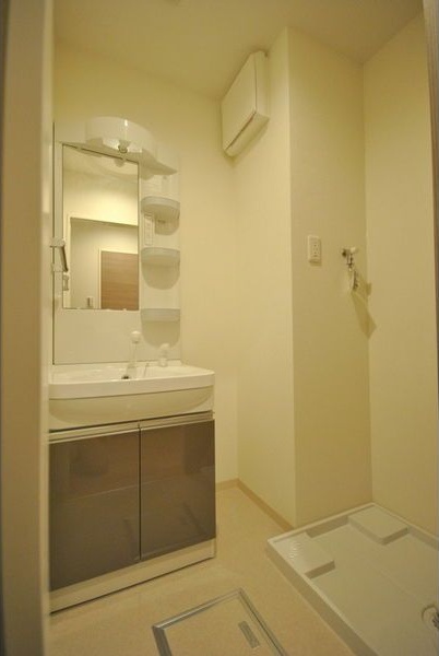 AMBER HOUSE Horitaの内装写真