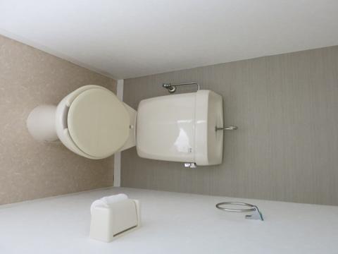 東京メトロ副都心線 西早稲田駅 徒歩1分 13階建 築42年のトイレ写真