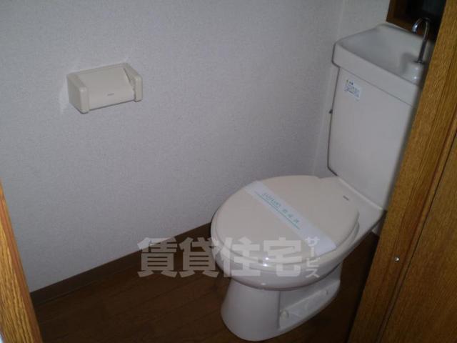 ＪＲ片町線 藤阪駅 徒歩12分 4階建 築24年のトイレ写真