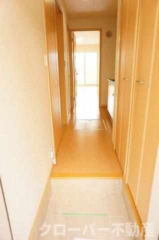 ＪＲ予讃線 鬼無駅 徒歩18分 2階建 築16年の玄関写真
