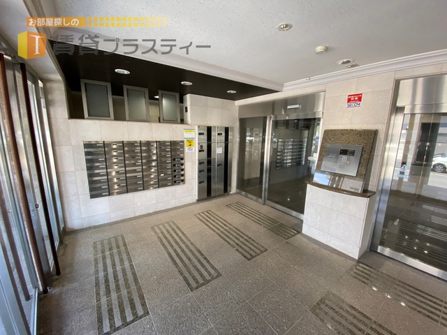 東京メトロ東西線 妙典駅 徒歩8分 7階建 築27年の外観写真