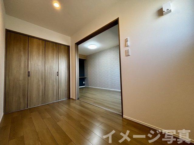 名鉄名古屋本線 国府宮駅 徒歩10分 3階建 新築の内装写真