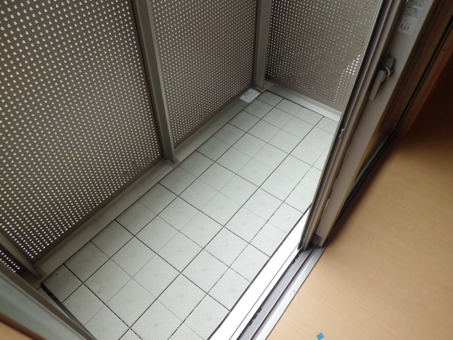バルコニー　バルコニー