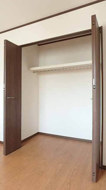 収納　図面と現状に相違がある場合には現状を優先