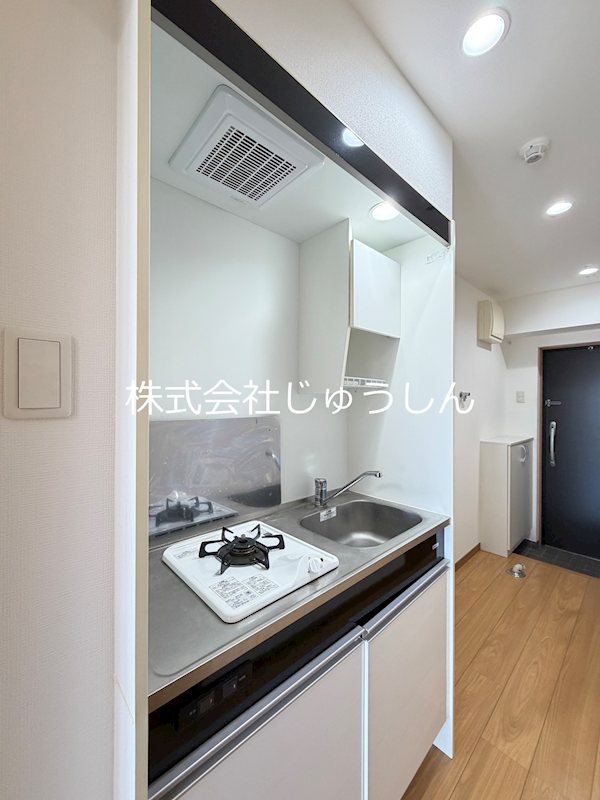 ラクラス菊名のキッチン写真