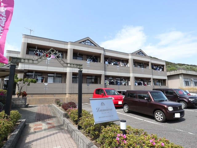 倉敷市児島田の口のマンションの建物外観