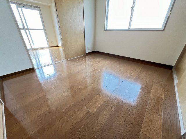 その他部屋・スペース　使い勝手のいい寝室です