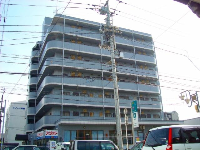 プレアール松山祇園の建物外観