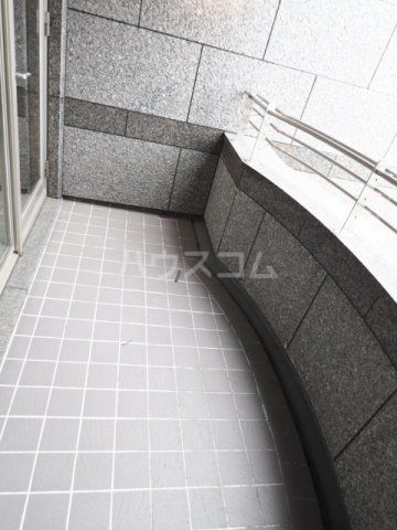 【名古屋市東区主税町のマンションのバルコニー】