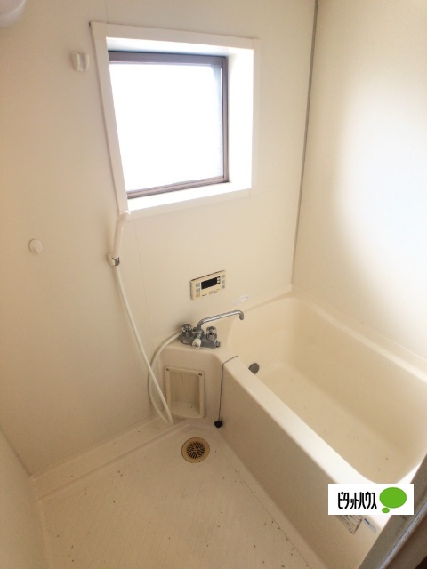 バス・シャワールーム　他のお部屋のお写真です