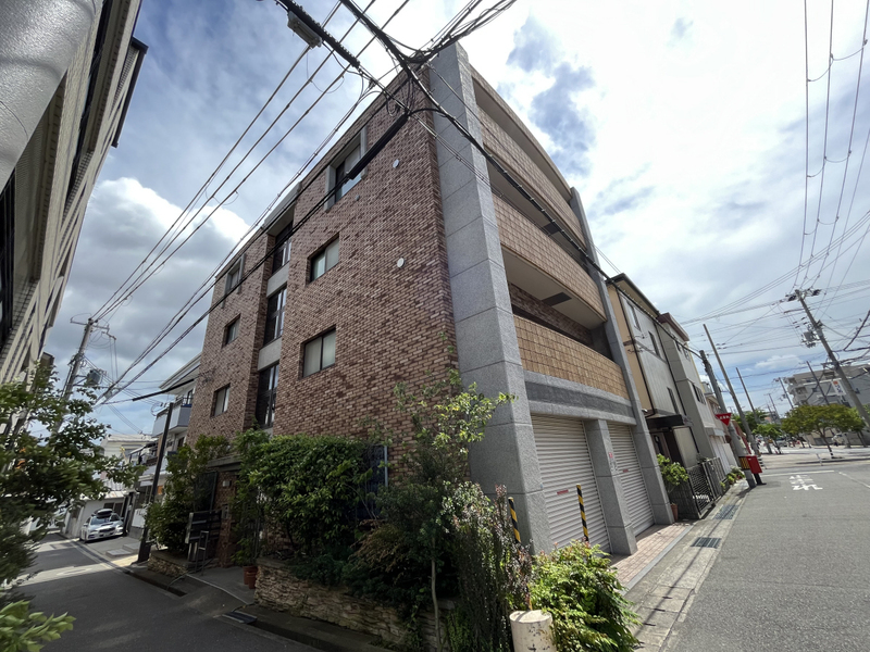 建物外観　ドゥ・フェイト須磨