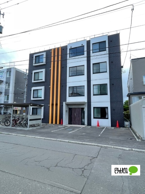 札幌市手稲区前田六条のマンションの建物外観