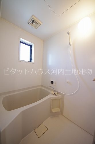 バス・シャワールーム　追い焚き付き