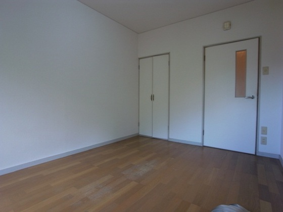 居室・リビング　※別号室の写真となります