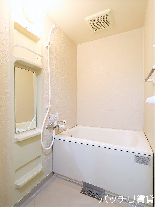 バス・シャワールーム　別室写真の為、現状を優先いたします。