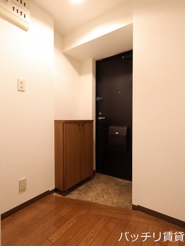 玄関　別室写真の為、現状を優先いたします。