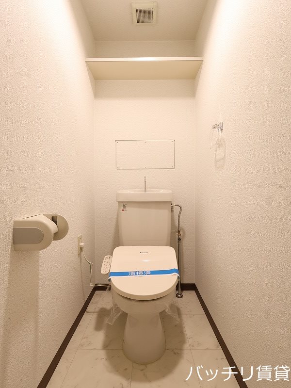 トイレ　別室写真の為、現状を優先いたします。