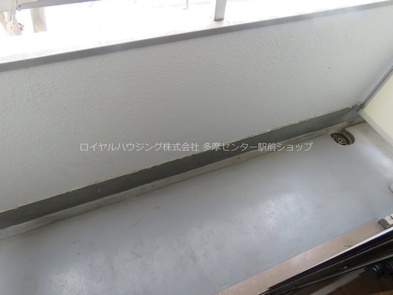 バルコニー　バルコニーです。北東向き4階角部屋で眺望良好です♪