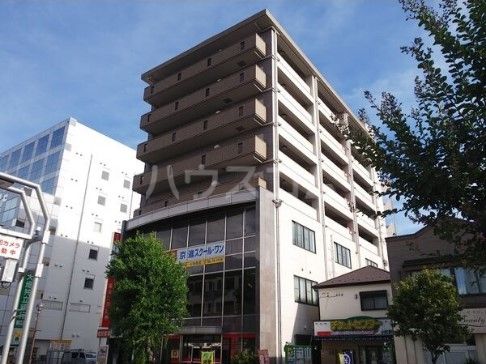 ディージービル小牧中央の外観写真