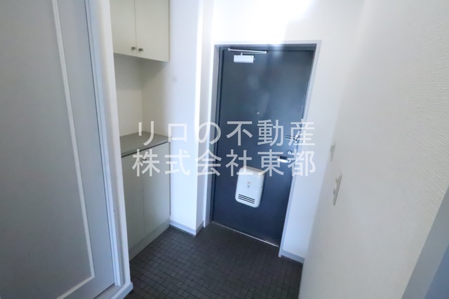 玄関　シューズボックス付☆いつでもスッキリ片付きますね！