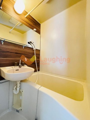 バス・シャワールーム　お風呂で日々の疲れを落としましょう