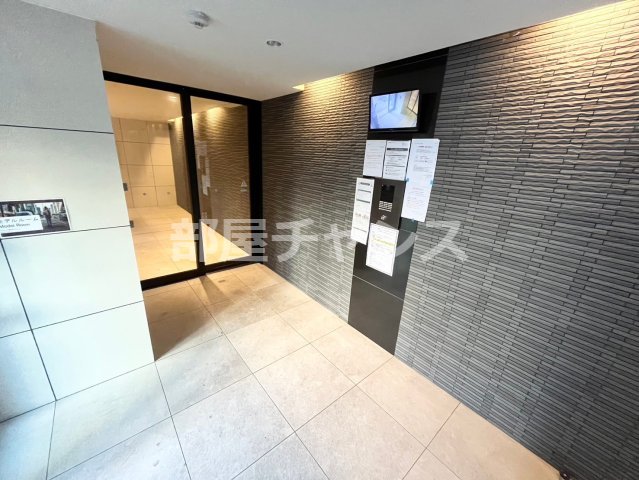 エントランス　建物の内部です